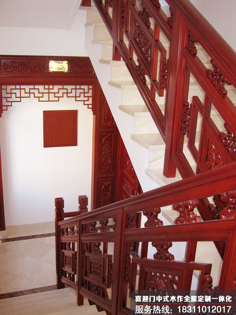 中式别墅楼梯效果图